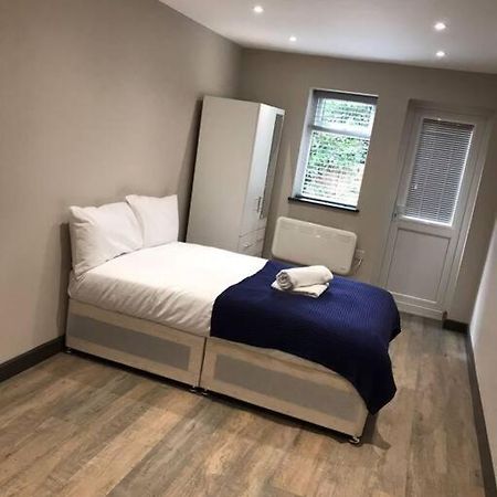 شقة Bedfont House هيثرو المظهر الخارجي الصورة